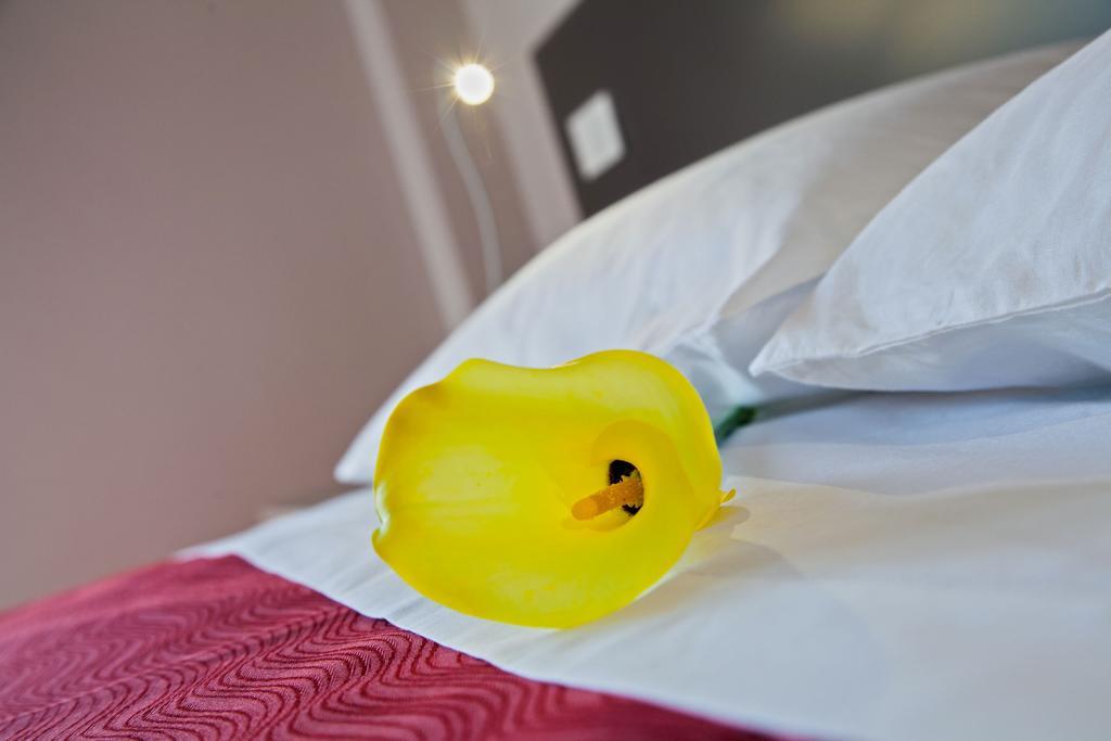 Il Fiore In Una Stanza Itri Habitación foto